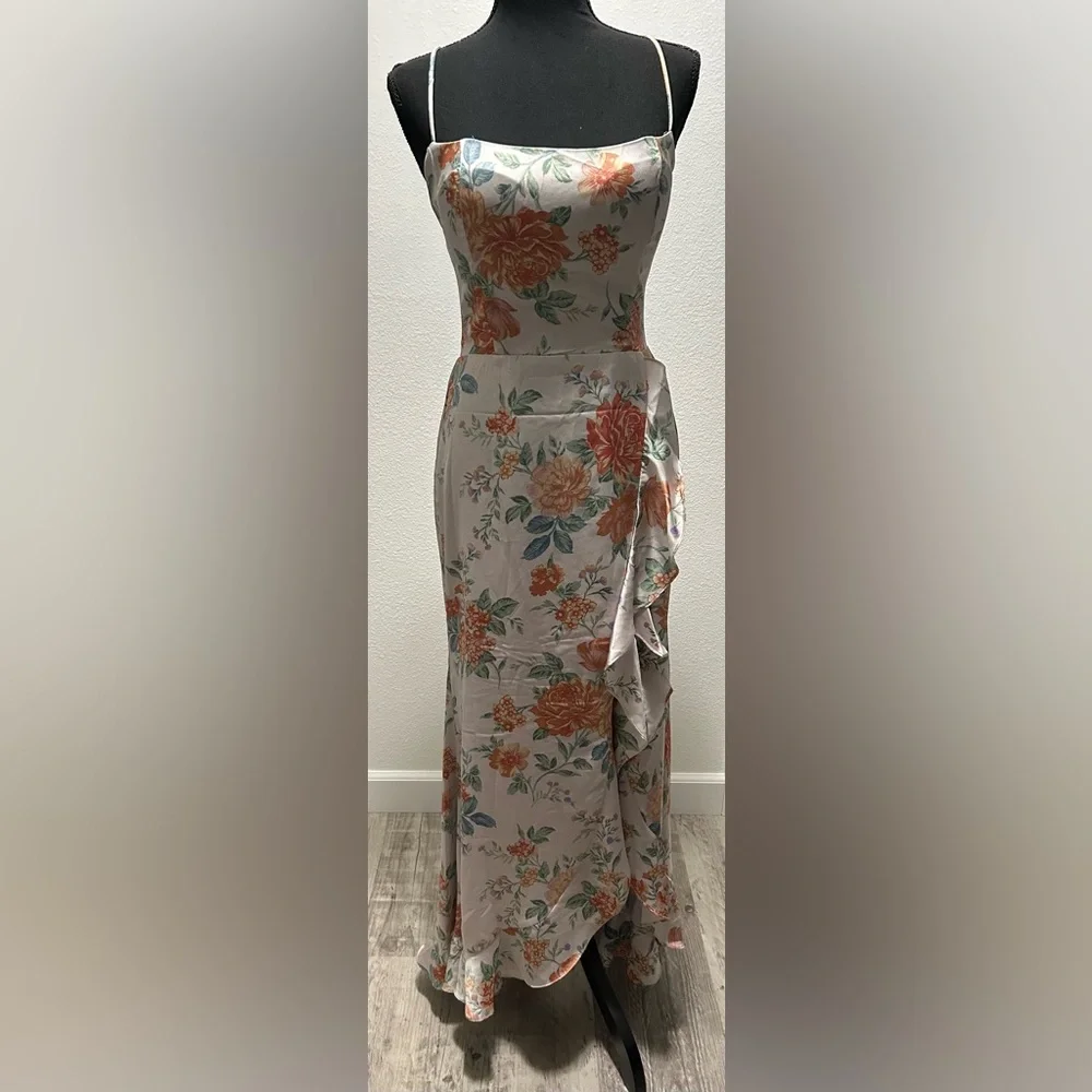 Dress Forum Floor Length Formal Dress - Medium - Multicolored - NWT